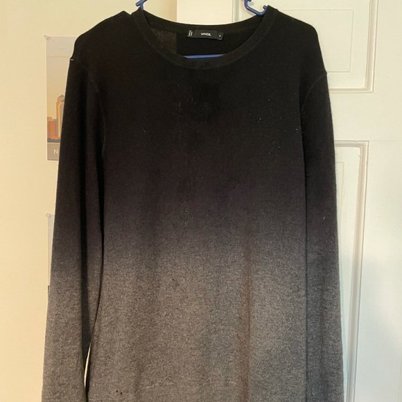 Vince Men’s Black / Grey Cashmere Sweater - Picture 1 of 8